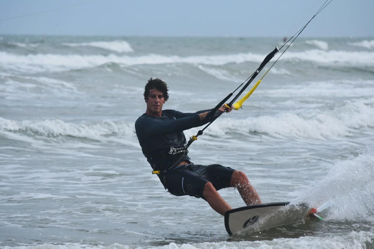 Source Kiteboarding/Lodge Phan Thiết Eksteriør billede
