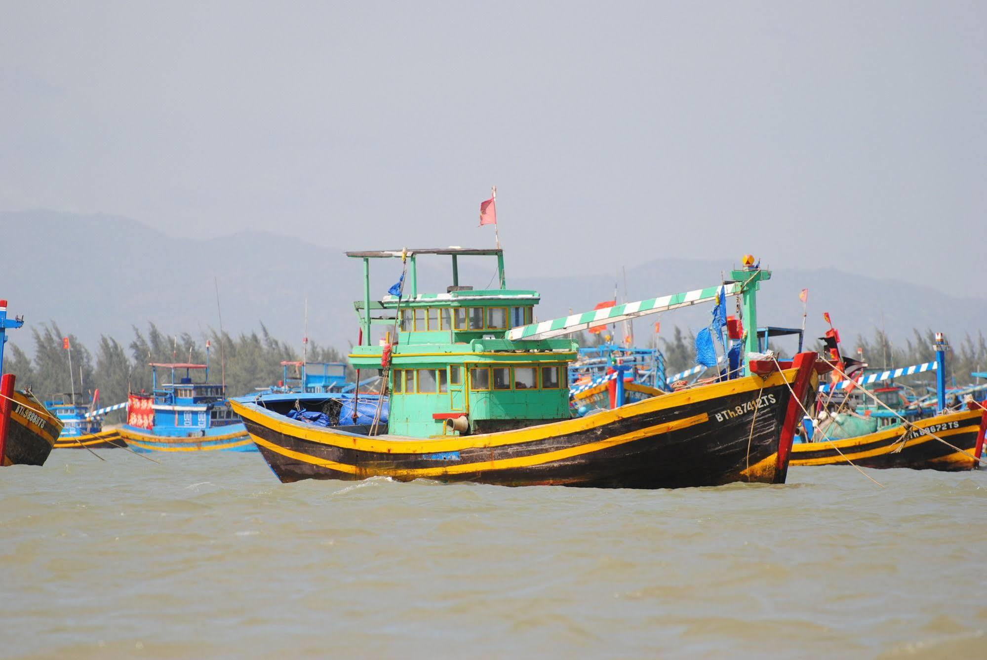 Source Kiteboarding/Lodge Phan Thiết Eksteriør billede